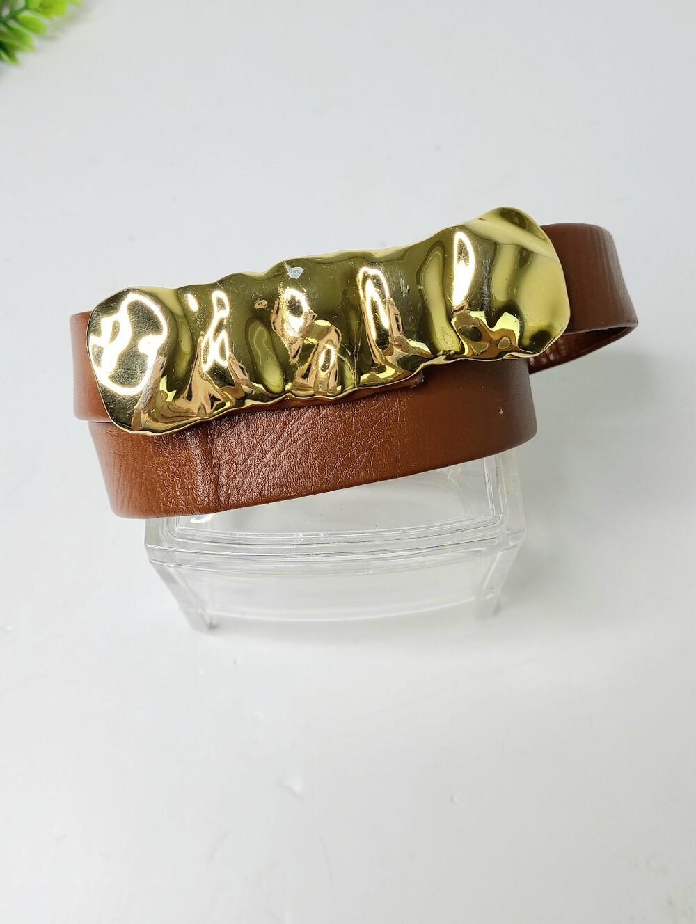 Clara For Calderon Rectangular Gold Buckle Tan Genuine Leather Vintage Belt